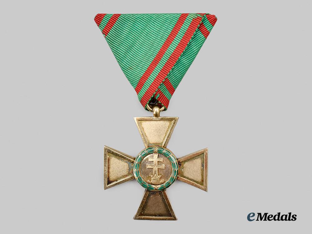 hungary,_regency._an_order_of_merit,_gold_merit_cross,_with_case___m_n_c0904