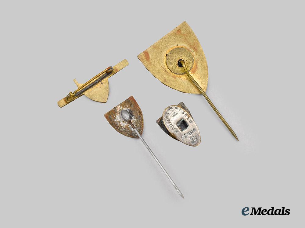 belgium,_kingdom._a_lot_of_miniature_orders,_medals,_and_decorations___m_n_c0929