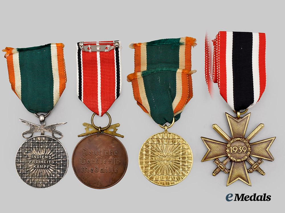 germany,_federal_republic._a_lot_of_second_world_war_service_awards,_exhibition_examples_by_rudolf_souval,_c.1970___m_n_c1010