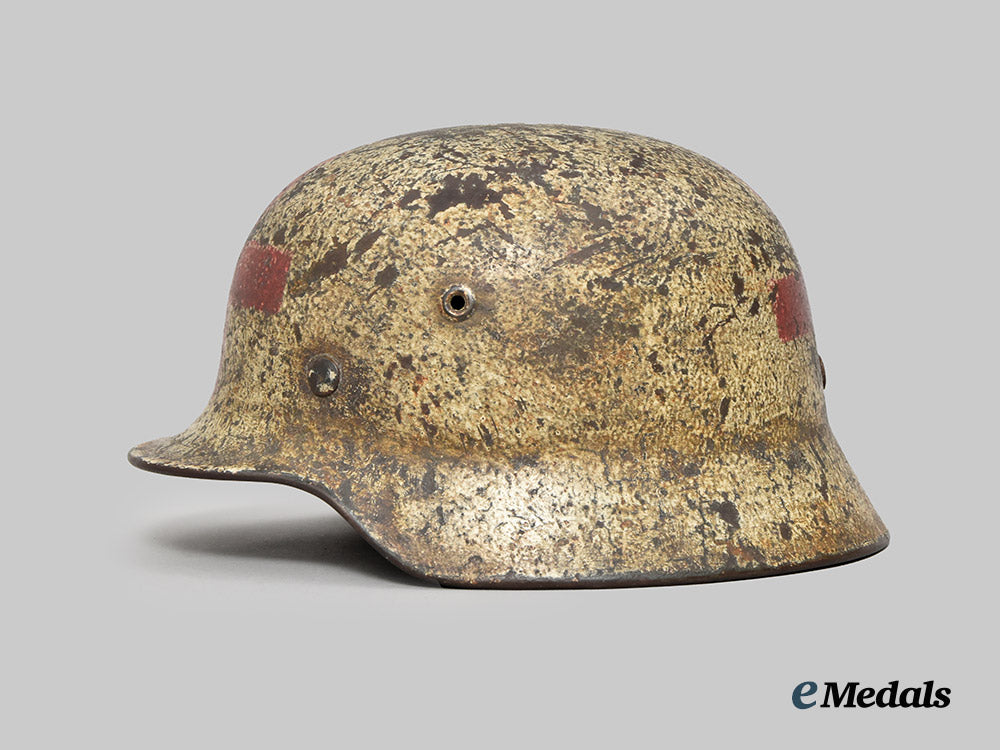 germany,_heer._a_rare_medic’s_m40_stahlhelm,_unit-_attributed_example,_by_eisenhüttenwerke_thale___m_n_c1013