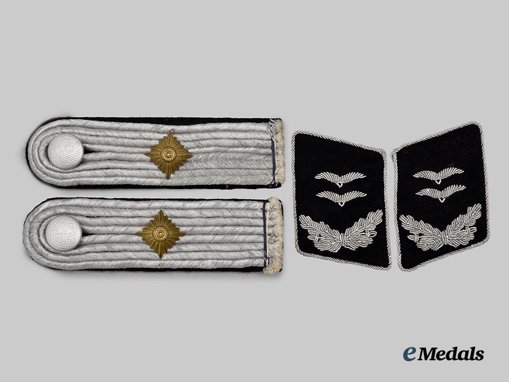 germany,_luftwaffe._a_set_of_engineer_oberleutnant_rank_insignia___m_n_c1037