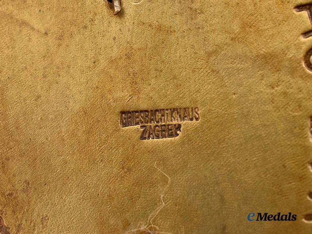 yugoslavia,_kingdom._a_badge_of_the_sworn_game_warden,_by_knaus,_zagreb___m_n_c1147