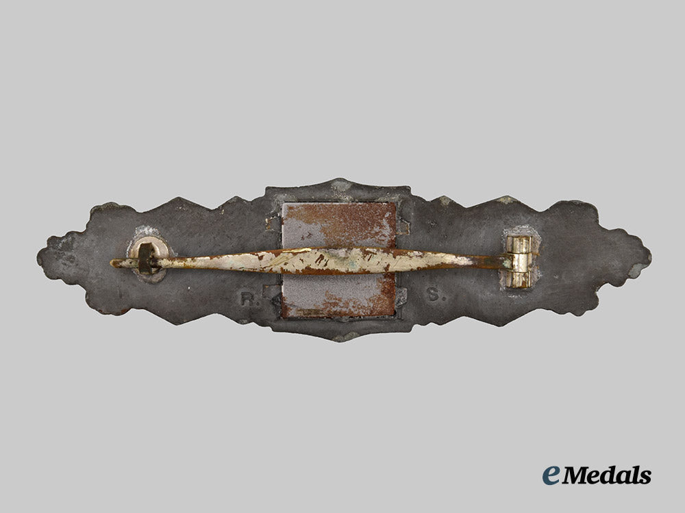 germany,_wehrmacht._a_close_combat_clasp,_bronze_grade,_by_rudolf_souval___m_n_c1207