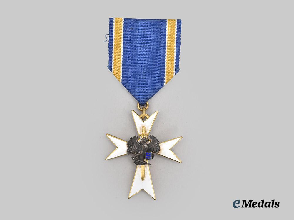 estonia,_republic._a_white_cross_of_the_home_guard,_i_i_i_class_in_case___m_n_c1230