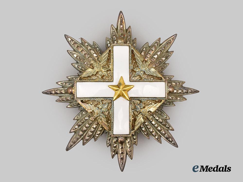 italy,_republic._an_order_of_merit_of_the_italian_republic,_grand_cross_set_by_johnson,1970___m_n_c1323