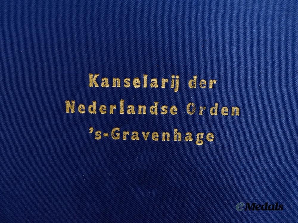 netherlands,_kingdom._an_order_of_orange-_nassau,_civil_division_grand_officer_in_gold___m_n_c1326