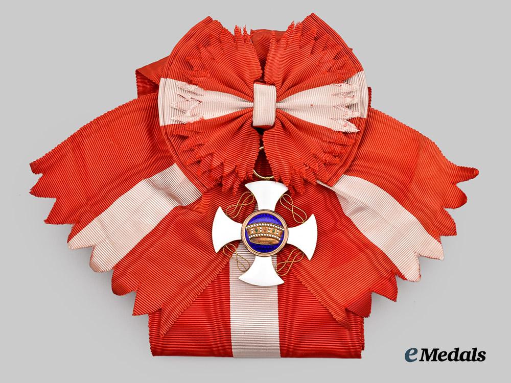 italy,_kingdom._an_order_of_the_crown_of_italy,_grand_cross_set,_by_cravanzola,_c.1900___m_n_c1338