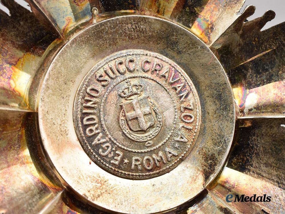 italy,_kingdom._an_order_of_the_crown_of_italy,_grand_cross_set,_by_cravanzola,_c.1900___m_n_c1352