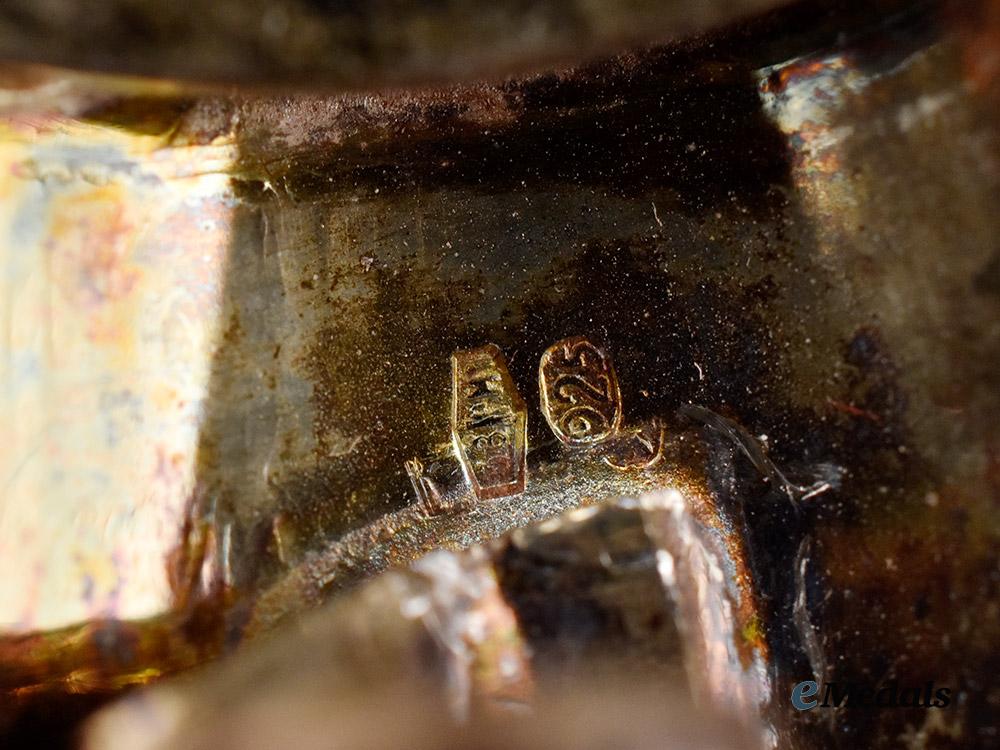 italy,_kingdom._an_order_of_the_crown_of_italy,_grand_cross_set,_by_cravanzola,_c.1900___m_n_c1355