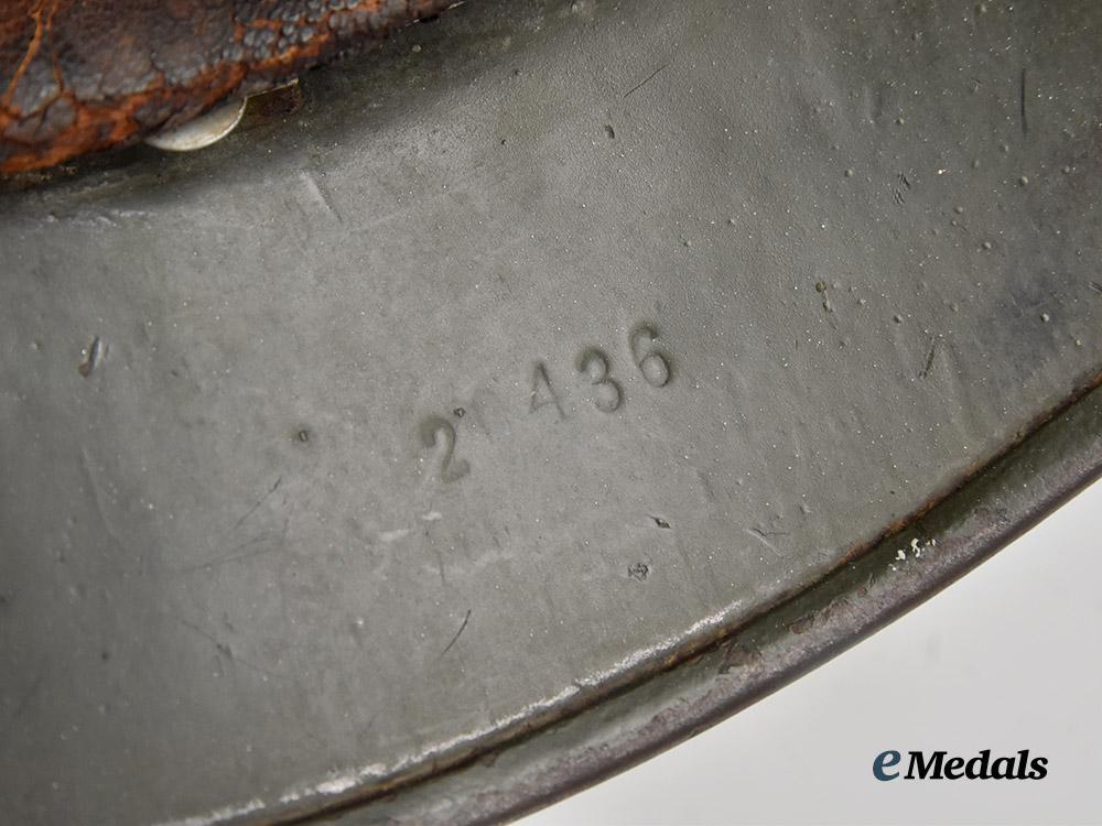 germany,_heer._an_m40_stahlhelm,_single_decal_version,_by_emaillierwerk_fulda___m_n_c1424