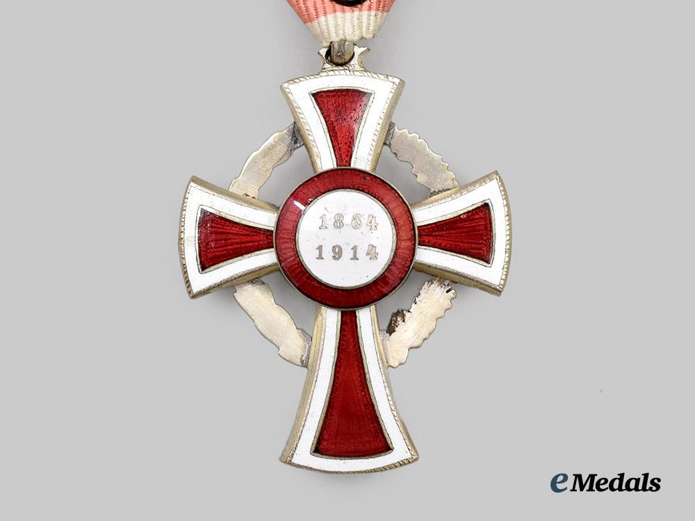 austria,_imperial._an_honour_decoration_of_the_red_cross,_i_i_class_cross___m_n_c1461