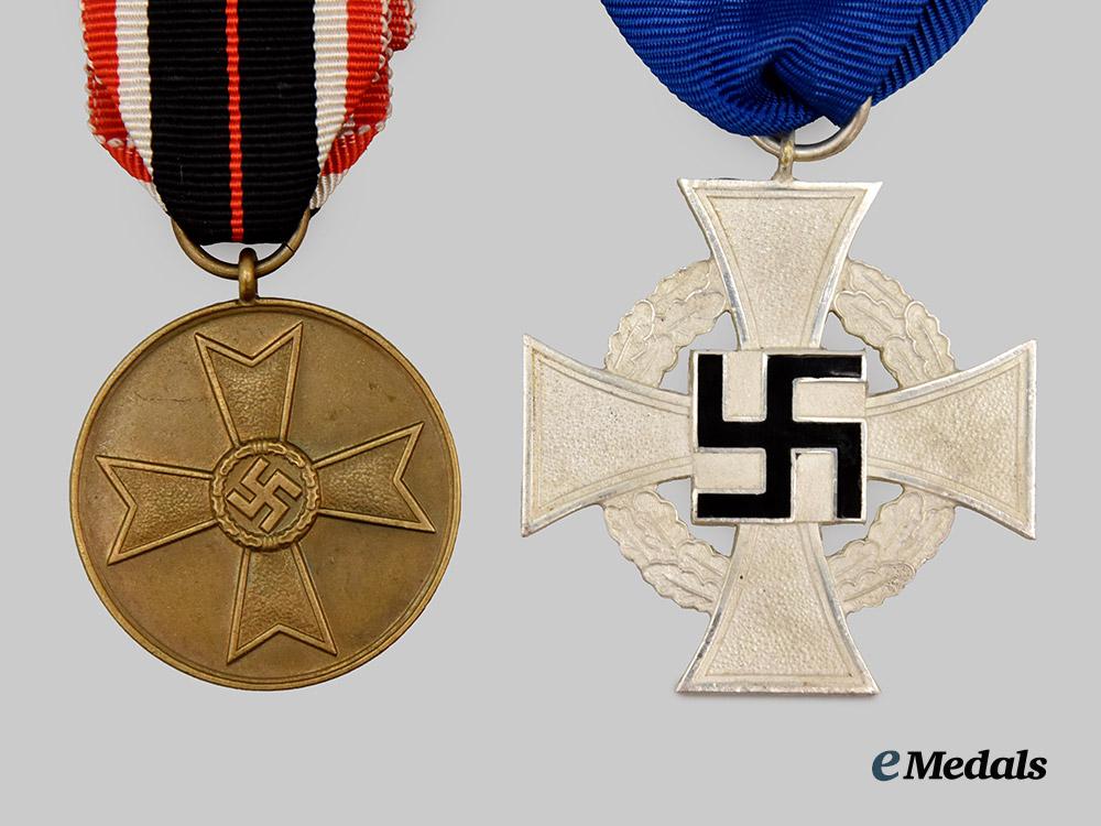 germany,_wehrmacht._a_mixed_lot_of_awards___m_n_c1519