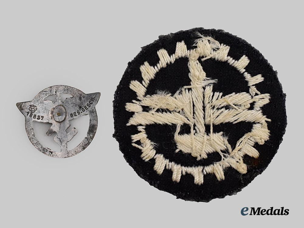 germany,_n_s_f_k._a_glider_workshop_leader's_badge,_with_membership_pin___m_n_c1560