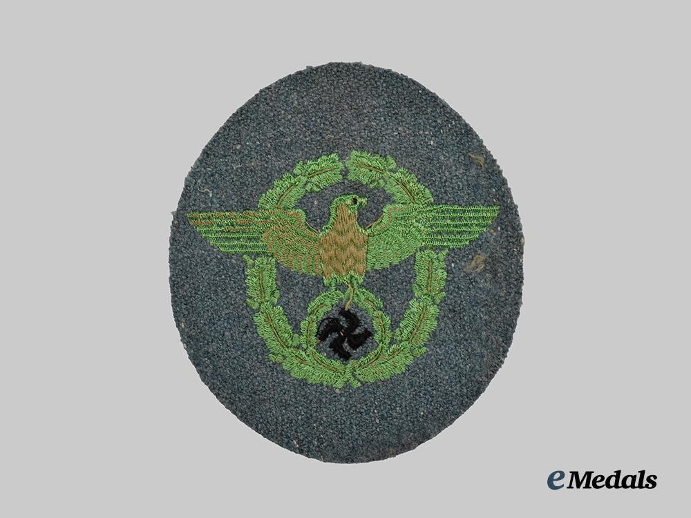 germany,_ordnungspolizei._a_mint_schutzpolizei_enlisted_ranks_sleeve_eagle___m_n_c1624