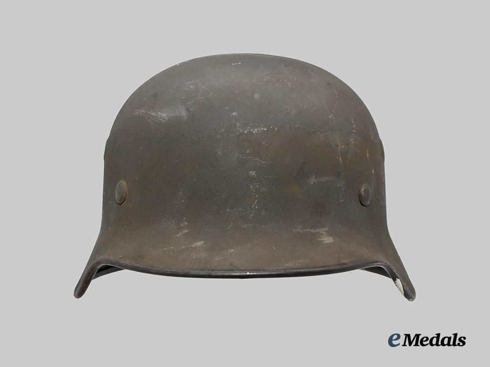 germany,_heer._an_m40_stahlhelm,_by_f._w._quist___m_n_c1629