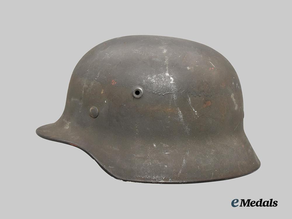 germany,_heer._an_m40_stahlhelm,_by_f._w._quist___m_n_c1632