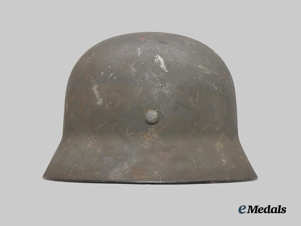 germany,_heer._an_m40_stahlhelm,_by_f._w._quist___m_n_c1634