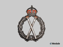 United Kingdom. A Silver Field Marshal Cap Badge, by JR Gaunt & Son, 1951