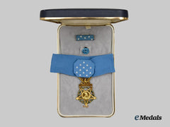 United States. An Army Medal of Honor, Type VI (1964-present), Cased