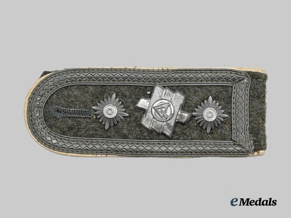 germany,_heer._a_feldherrnhalle_regiment_infantry_oberfeldwebel_shoulder_strap___m_n_c1783