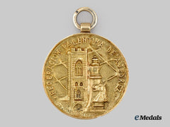 Spain, Republic.  A Palencia Chess Federation Medal in Gold to President D. Felix Heras Fernandez, 1962