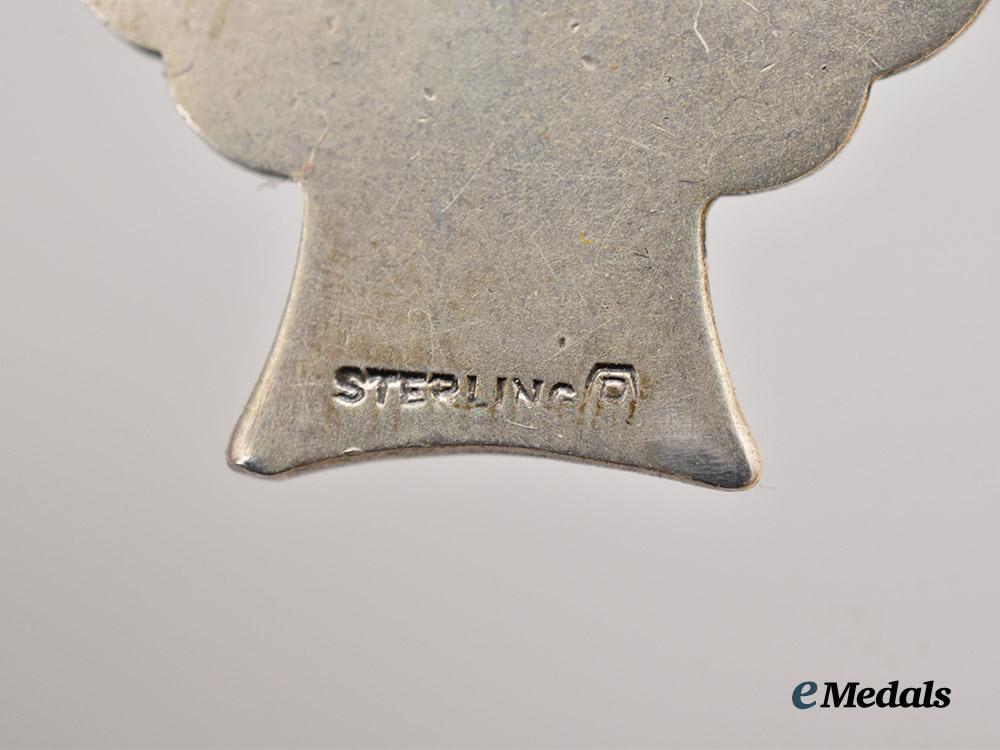 canada,_c_e_f._a_first_war_memorial_group_to_pte._c._a._mitchell,14th_royal_montreal_regiment,_k_i_a_at_battle_of_the_canal_du_nord,1918___m_n_c1825