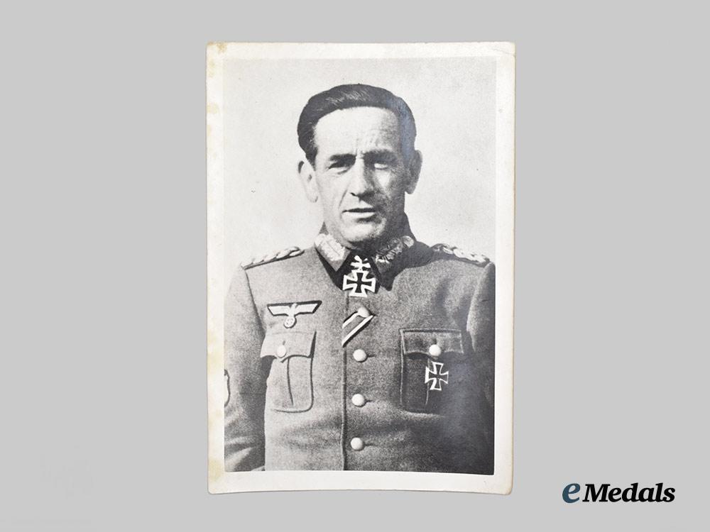 spain,_spanish_state._a_lot_of_awards,_documents,&_photographs_to_a_blue_division_combatant___m_n_c1830