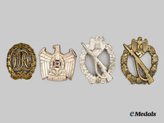 Third Reich, Germany. A Lot of Four Awards & Insignia
