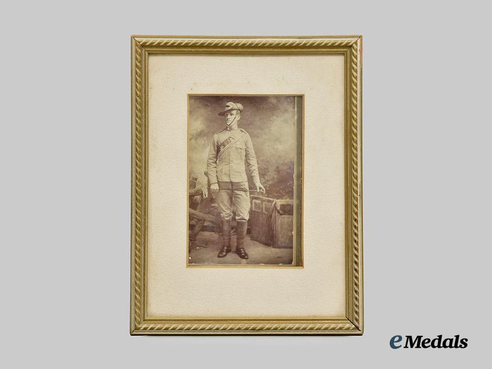 united_kingdom._a_queen's_south_africa_medal_group,1st_battalion,_highland_light_infantry___m_n_c1893
