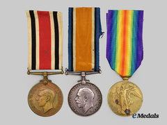 Canada, CEF. A First War Group to Gunner Smallwood, 1st Canadian Heavy Battery, C.F.A