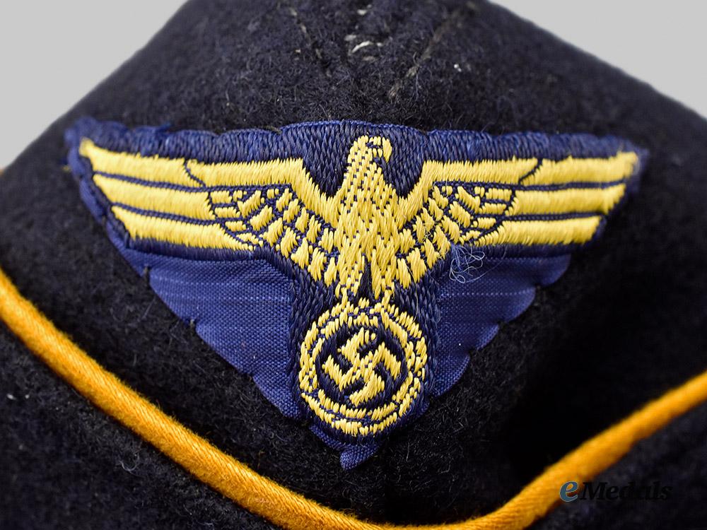 germany,_kriegsmarine._a_rare_female_auxiliary’s_board_cap___m_n_c1938