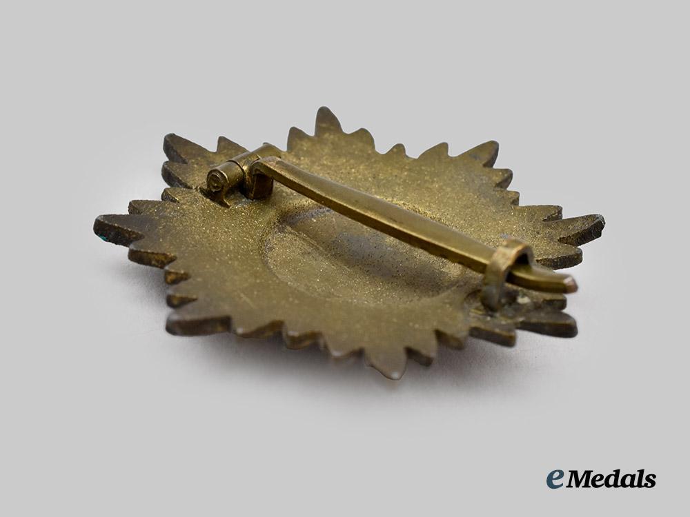 germany,_wehrmacht._an_eastern_peoples_merit_decoration,_i_class_in_gold,_by_wächtler&_lange___m_n_c1957