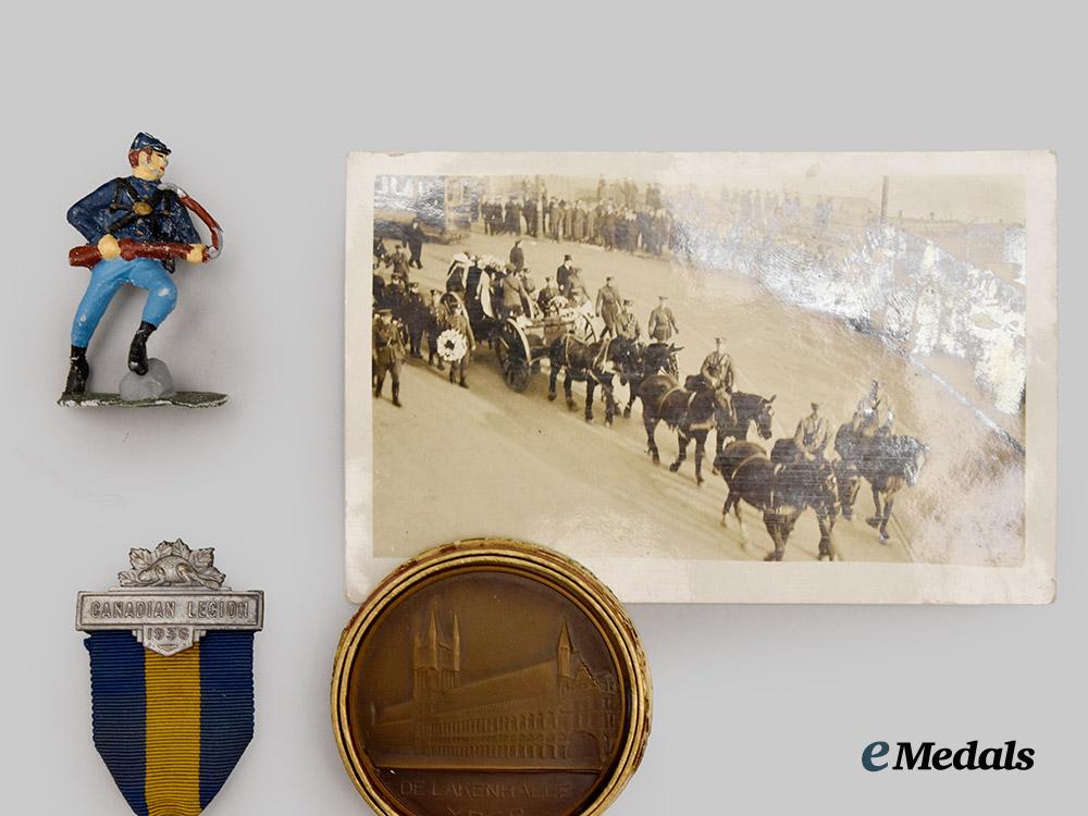 canada,_c_e_f._a_first_and_second_war_group_to_sergeant_o’_connell,_p_p_c_l_i,_wounded_at_ypres,1915___m_n_c1965