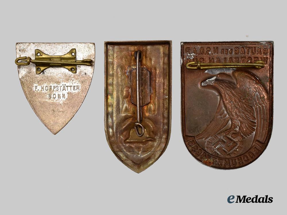 germany,_third_reich._a_mixed_lot_of_badges___m_n_c1989