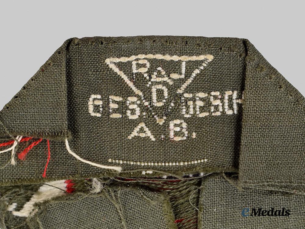 germany,_third_reich._a_mixed_lot_of_uniform_insignia___m_n_c2011