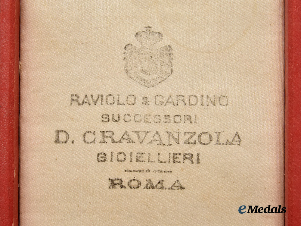 italy,_kingdom._an_order_of_the_crown_of_italy_in_gold,_commander,_c.1910___m_n_c2021