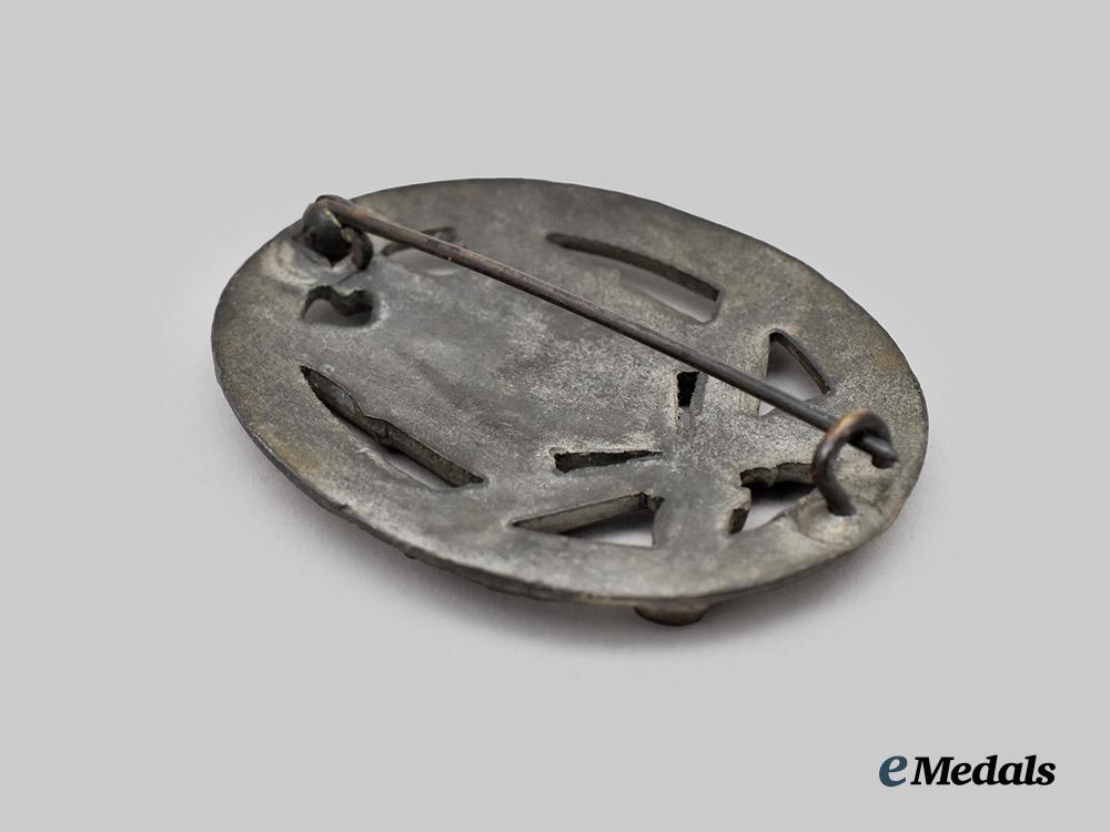 germany,_wehrmacht._a_general_assault_badge,_late-_war_example,_by_rudolf_karneth&_söhne___m_n_c2065