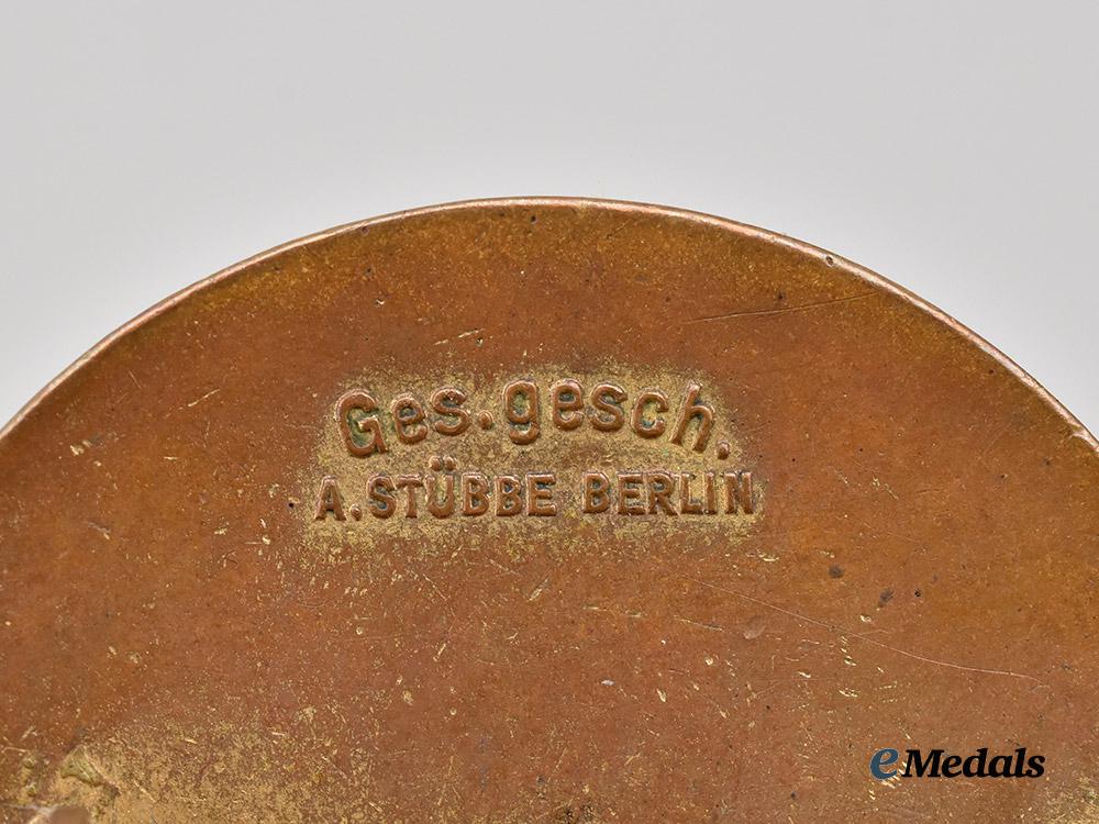 germany,_d_r_k._an_active_membership_badge,_karlsruhe_district,_by_alfred_stübbe___m_n_c2070