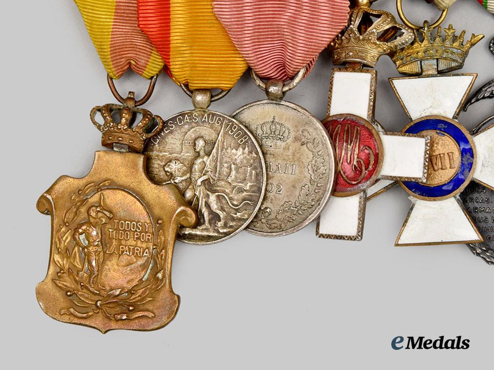 spain,_kingdom._an_order_of_military_merit_award_group,_c.1925___m_n_c2076