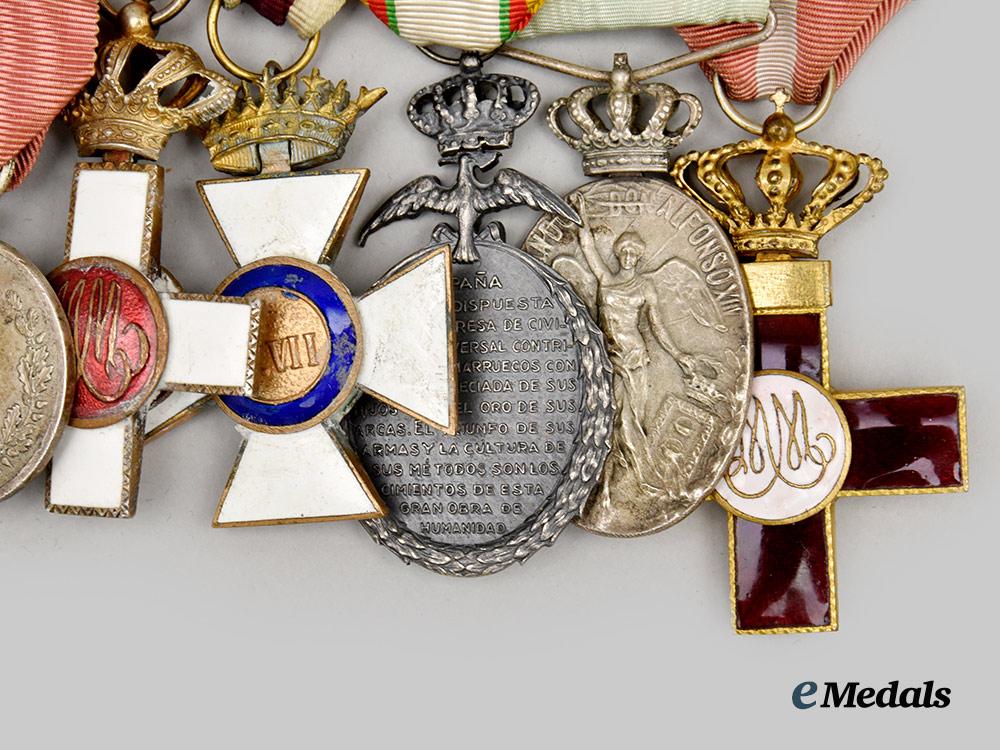 spain,_kingdom._an_order_of_military_merit_award_group,_c.1925___m_n_c2077
