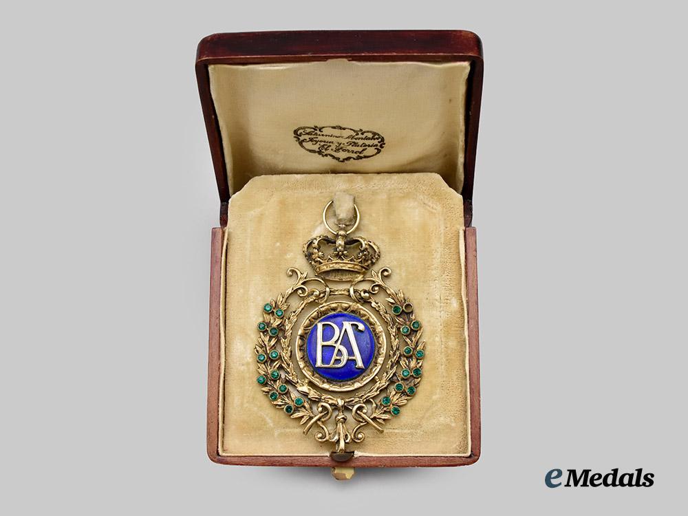 spain,_kingdom._a_medal_of_merit_in_the_fine_arts,_c.1935___m_n_c2182