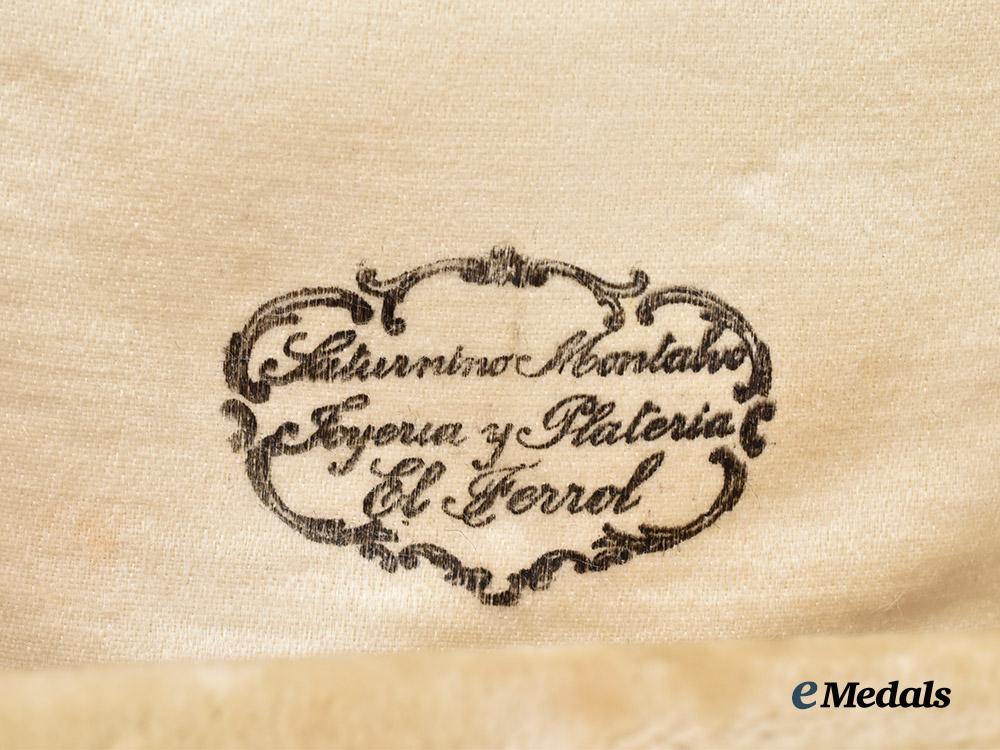 spain,_kingdom._a_medal_of_merit_in_the_fine_arts,_c.1935___m_n_c2183