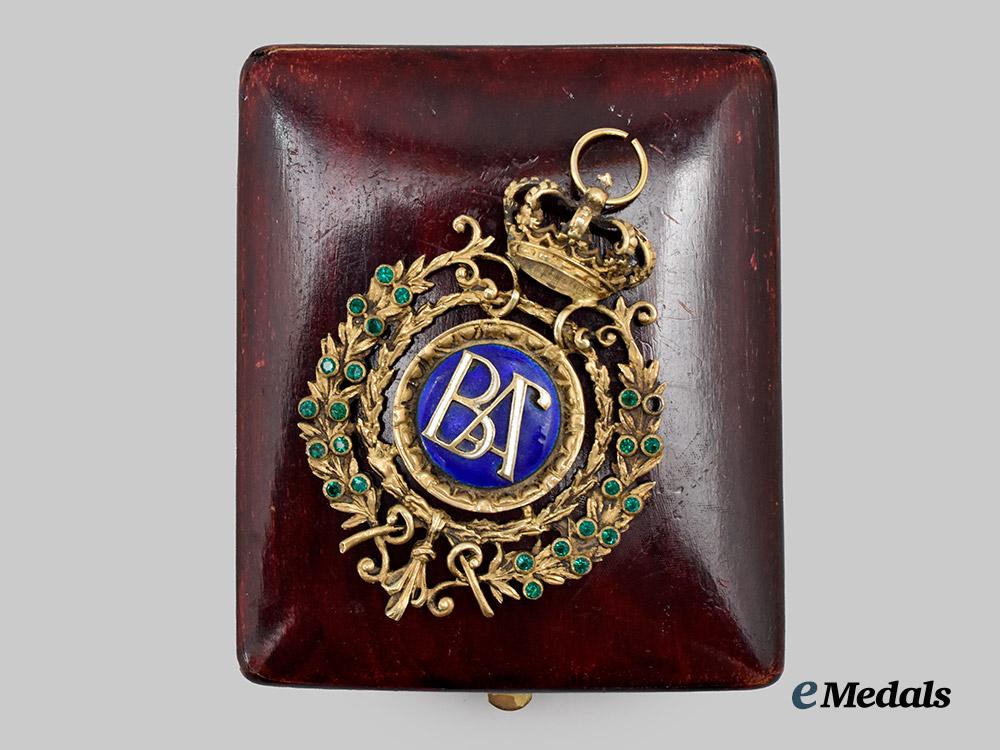 spain,_kingdom._a_medal_of_merit_in_the_fine_arts,_c.1935___m_n_c2185