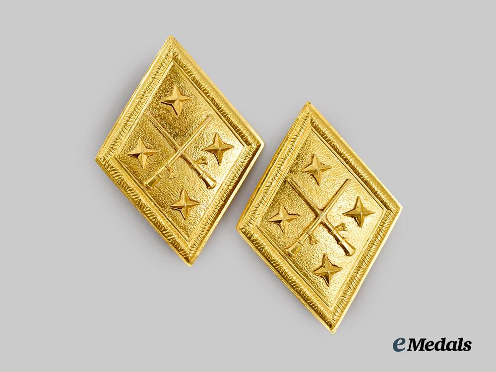 spain,_spanish_state._a_personal_pair_of_captain_general_lapel_rank_badges_belonging_to_francisco_franco,_c.1960___m_n_c2194