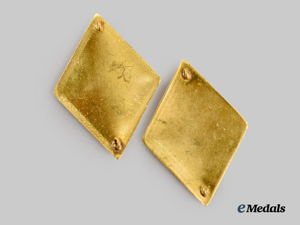 spain,_spanish_state._a_personal_pair_of_captain_general_lapel_rank_badges_belonging_to_francisco_franco,_c.1960___m_n_c2195