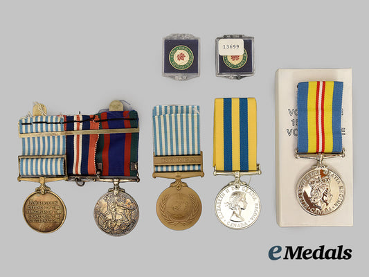 canada._lot_of_six_second_war_and_korea_war_medals_and_two_lapel_pins___m_n_c2308