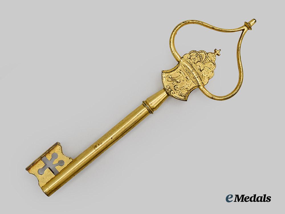 austria,_kingdom._an_honourary_imperial_court_chamberlain’s_key___m_n_c2312