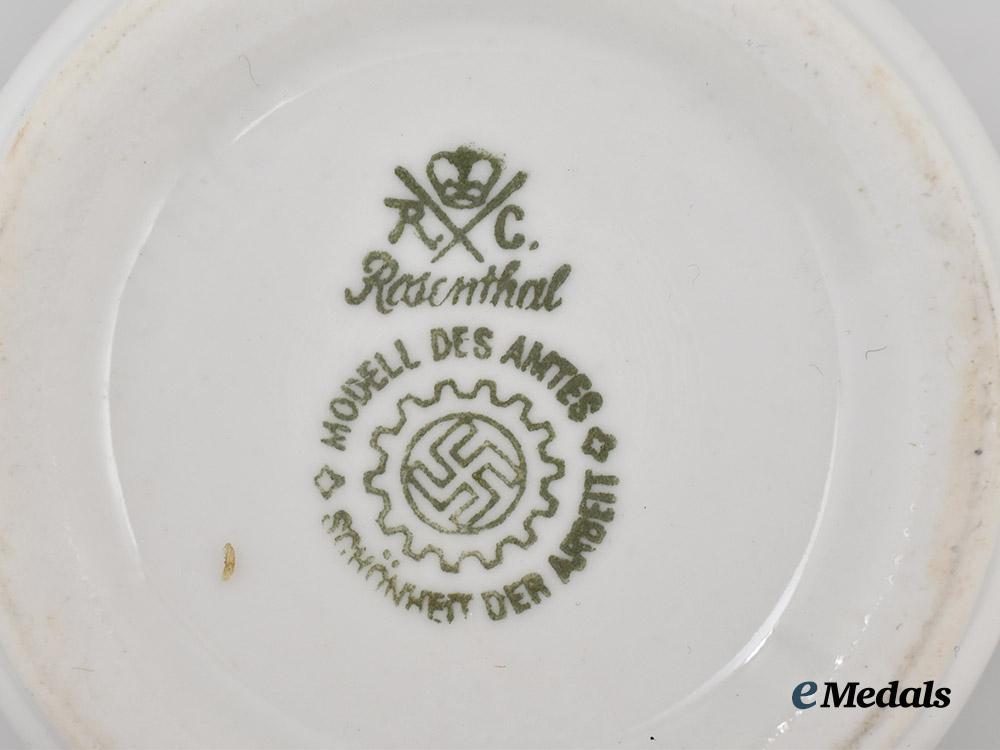 germany,_d_a_f._a_floral_mess_hall_cup,_by_rosenthal_porcelain___m_n_c2331