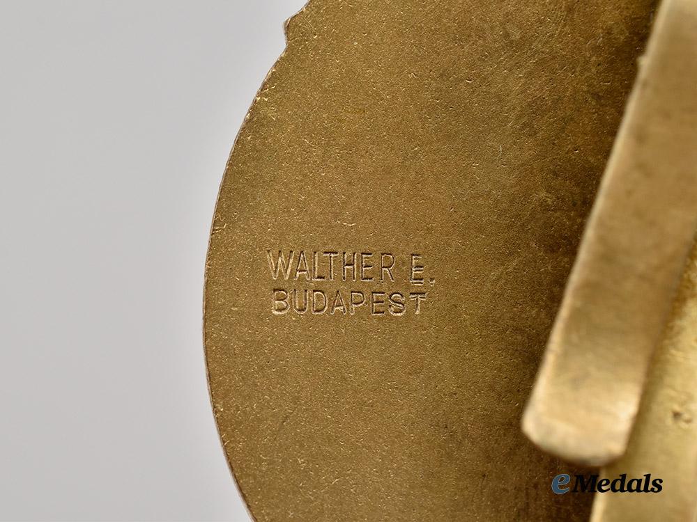 hungary,_kingdom._a_levant_youth_leader_badge___m_n_c2354