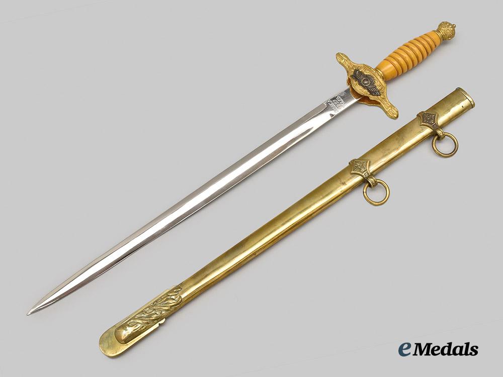 spain,_fascist_state._an_air_force_officer_dagger,_by_n_f_toledo___m_n_c2364
